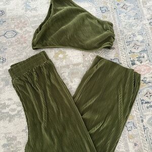 SHEIN Olive Green One-Shoulder Jumpsuit